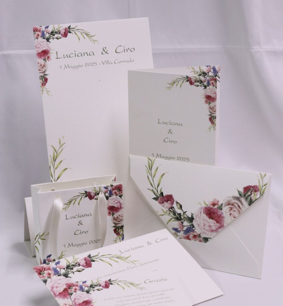 Partecipazioni artigianali con grafica personalizzata, carte speciali, carta cotone - Paper design
